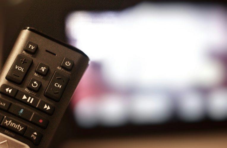Do Clássico ao Streaming: Uma Viagem de “Quem Sai Aos Seus” às Novas Apostas da Apple TV+